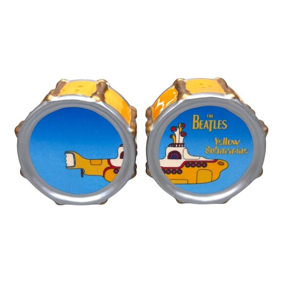 The Beatles Yellow Submarine Drum Salt & Pepper Shakers With Box Vintage NEW - Picture 2 of 6